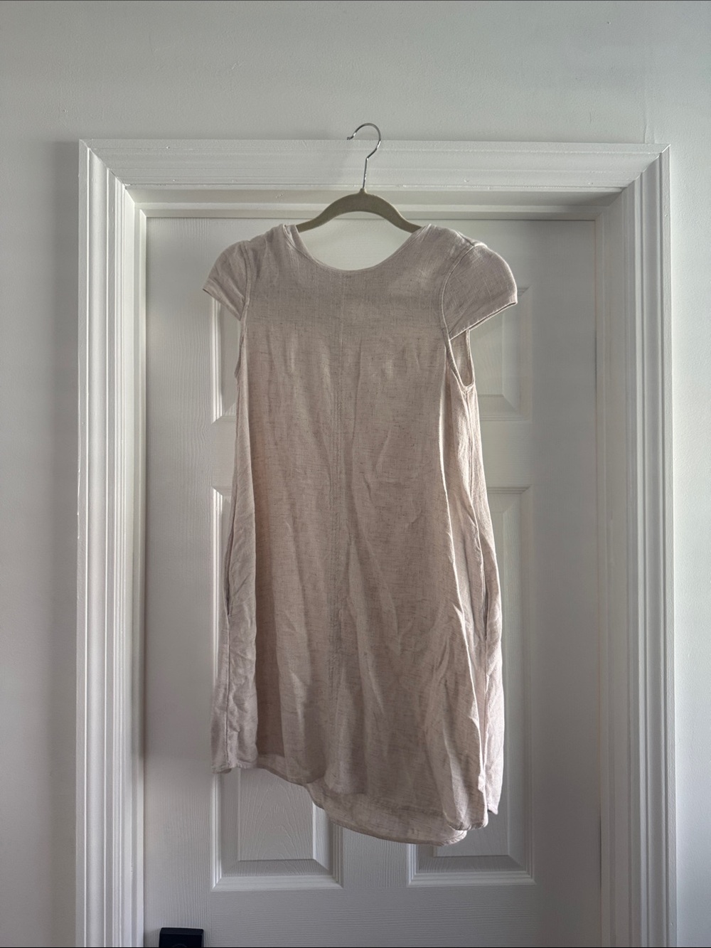 Women’s Short Sleeve Casual Dress in Light Cream/Tan
